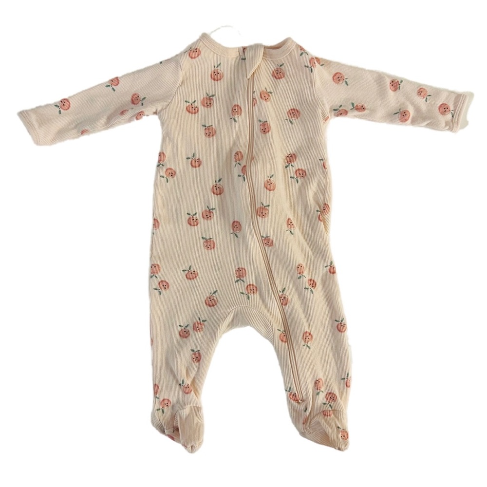 💖5/$25 SALE💖 0-3M Gerber Baby Girl Peach Zippered Footed Sleeper